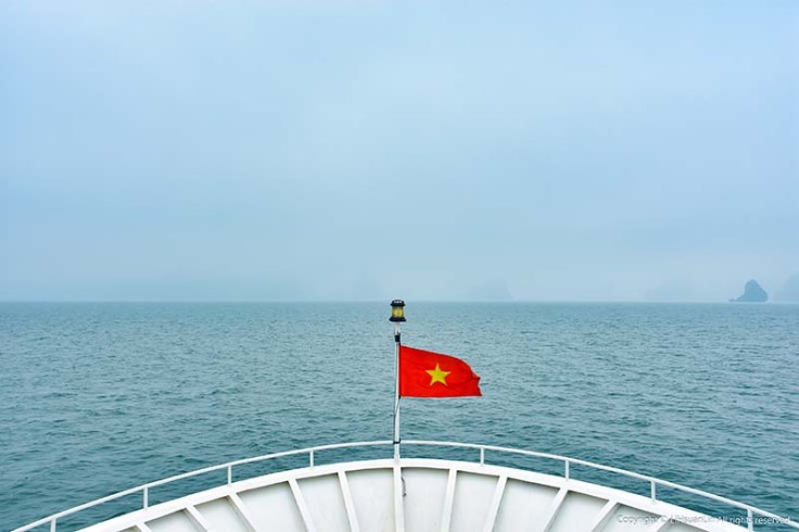 my-death-defying-experience-in-a-monsoon-in-thailand-boat